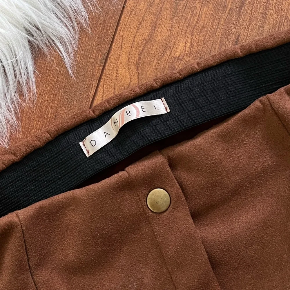 Danbee Brown Faux Suede Stretch Mini Skirt-Size S
